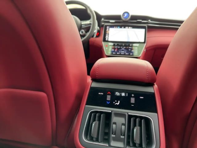 Maserati Grecale Trofeo