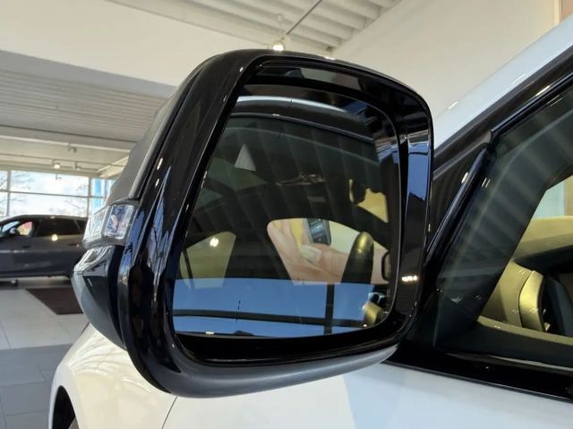 BMW 135 135i Sedan xDrive