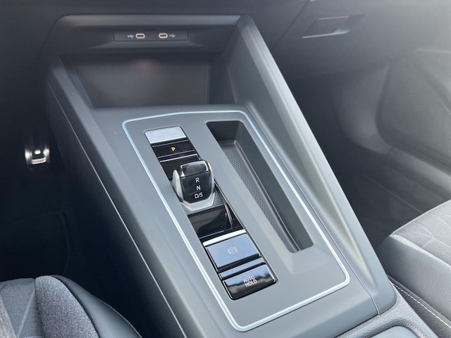 Volkswagen Golf DSG Golf VIII IQ.Drive Variant