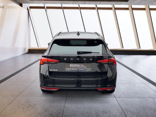 Skoda Octavia Combi Selection