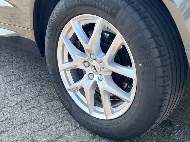 Volvo XC60 B4D (197 PS) AG8|MomentumPRO|Panorama