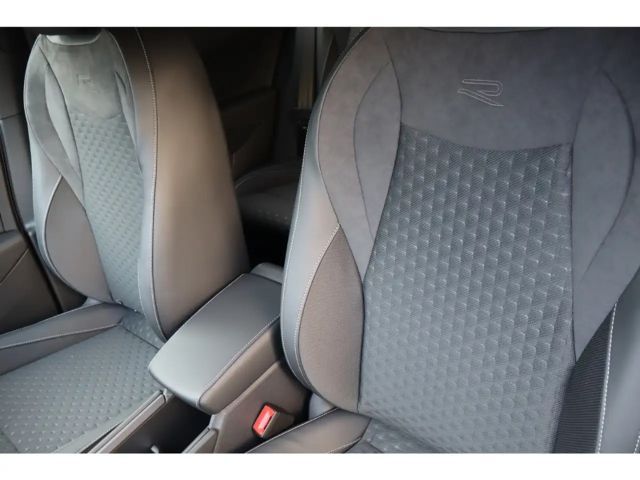 Volkswagen T-Roc 1.5 eTSI IQ.Drive R-Line Style