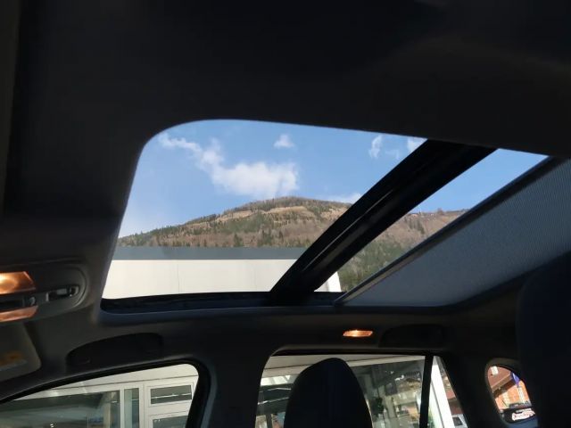 Suzuki S-Cross AllGrip Flash Hybrid