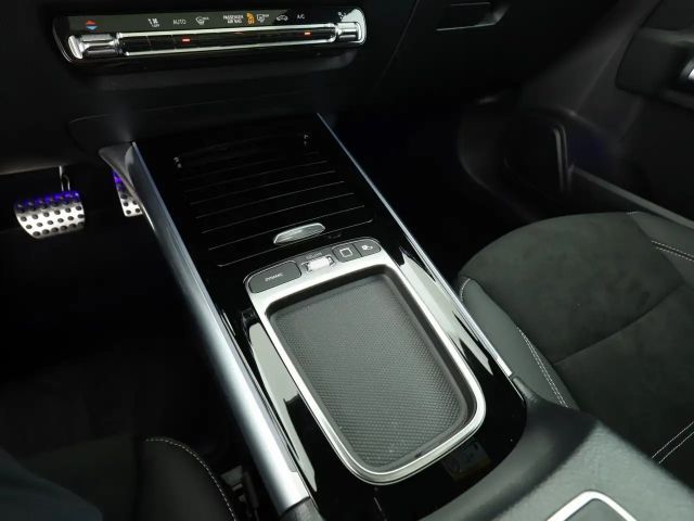 Mercedes-Benz GLA 220 4MATIC AMG Line