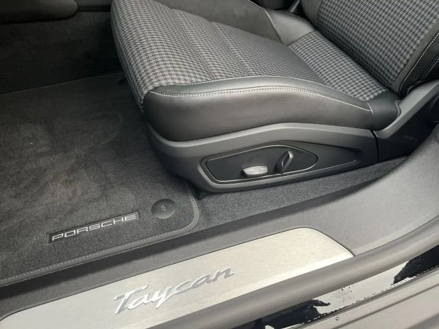 Porsche Taycan Sport Turismo