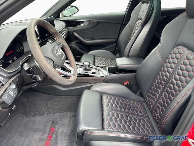 Audi RS4 Avant Quattro