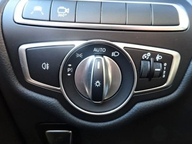 Mercedes-Benz V 220 V 220 d