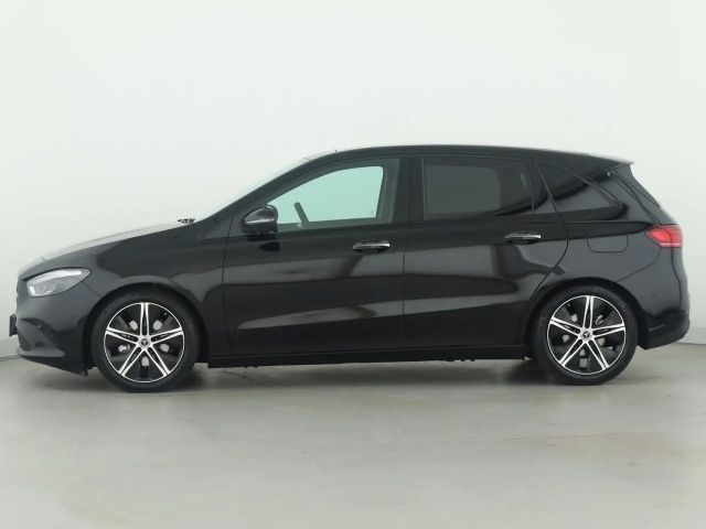 Mercedes-Benz B 200 B 200 d