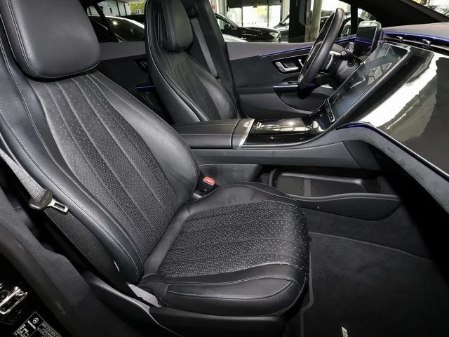 Mercedes-Benz EQE 350 AMG Line Sedan