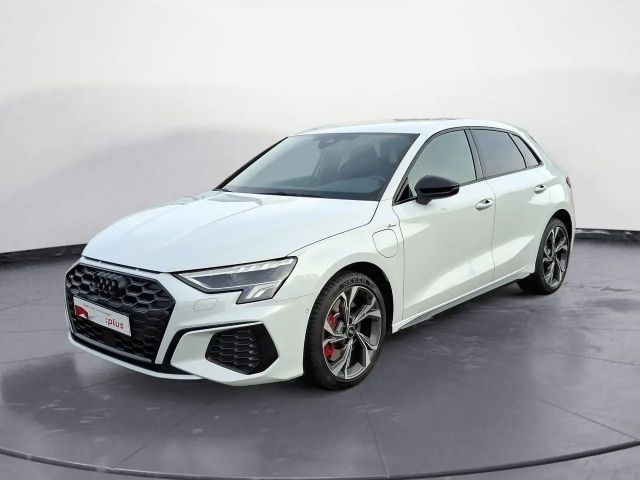 Audi A3 35 TFSI S-Line Sedan Sportback