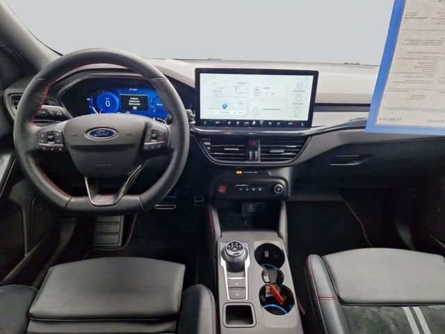 Ford Focus EcoBoost ST Line