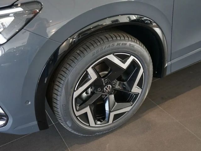 Volkswagen Tiguan 1.5 eTSI Plus R-Line