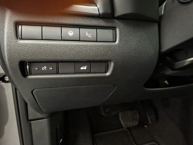 Nissan X-trail AWD Tekna e-4ORCE