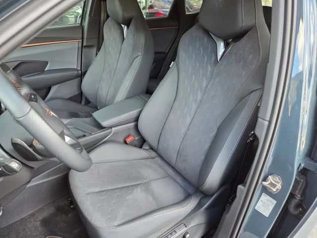 Cupra Terramar 1.5 e-Hybrid