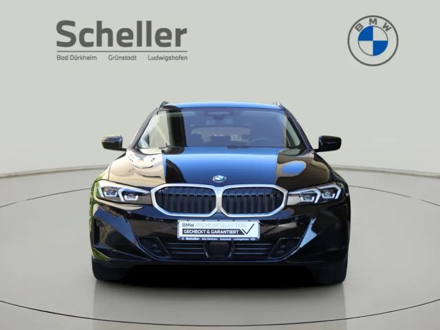 BMW 320 320i Touring