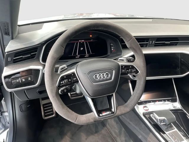 Audi RS6 Avant Performance Quattro