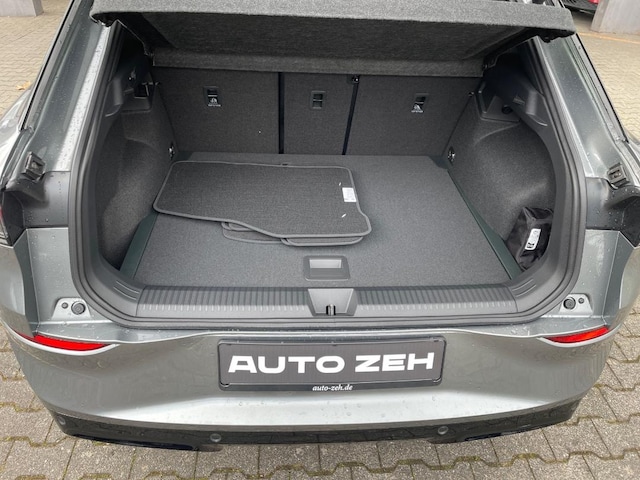 Volkswagen T-Roc IQ.Drive R-Line Style