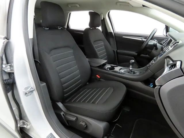 Ford Mondeo Trend Wagon