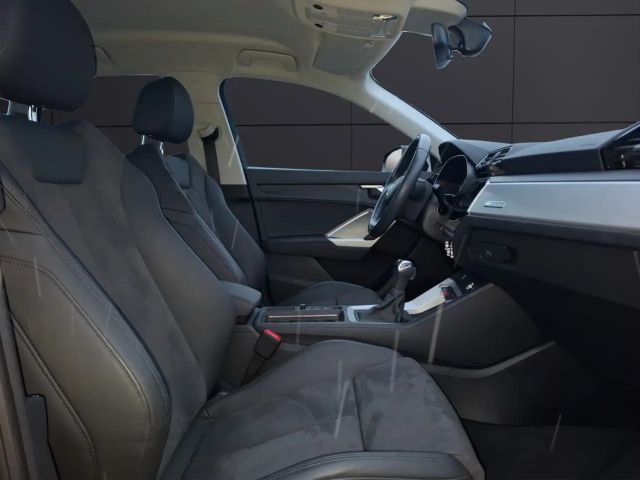 Audi Q3 35 TFSI S-Tronic