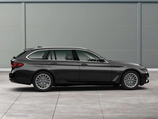 BMW 530 530e Luxury Line Touring
