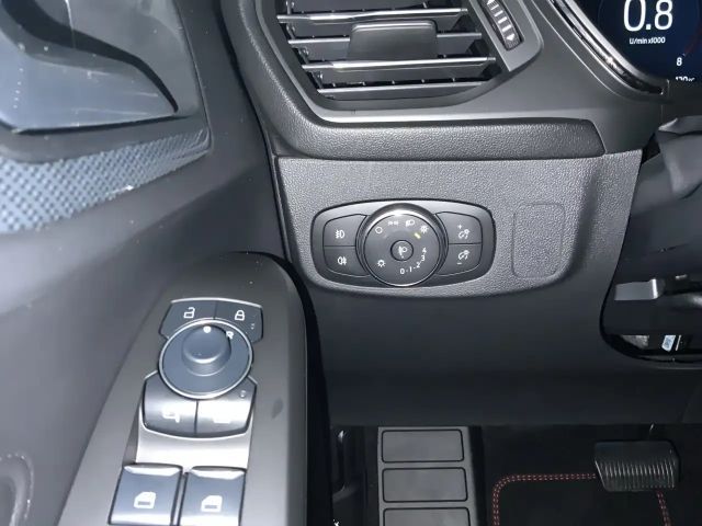 Ford Focus EcoBoost ST Line