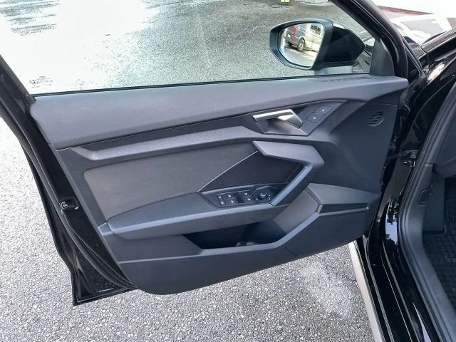 Audi A3 30 TDI Sedan