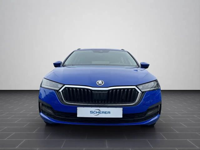 Skoda Octavia Ambition Combi Tour