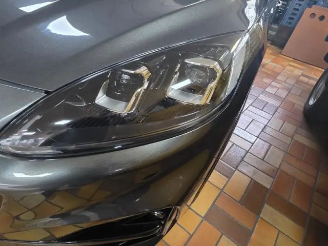 Ford Kuga Plug in Hybrid ST Line X