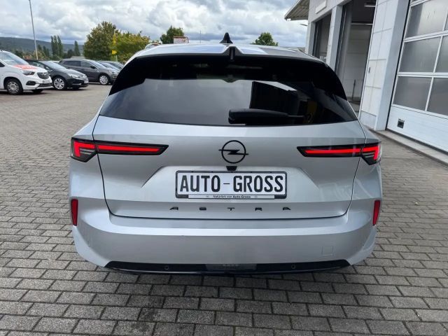 Opel Astra Sports Tourer Ultimate