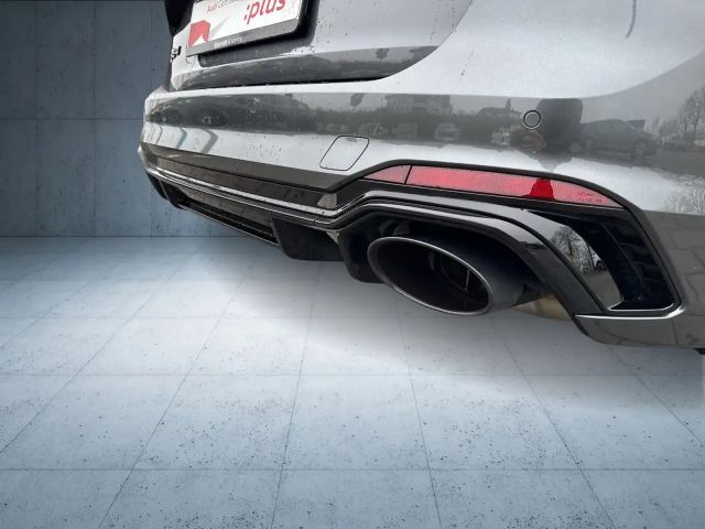 Audi RS4 Comp+/Matrix/Pano/B&O/HuD/RS-Aga/290