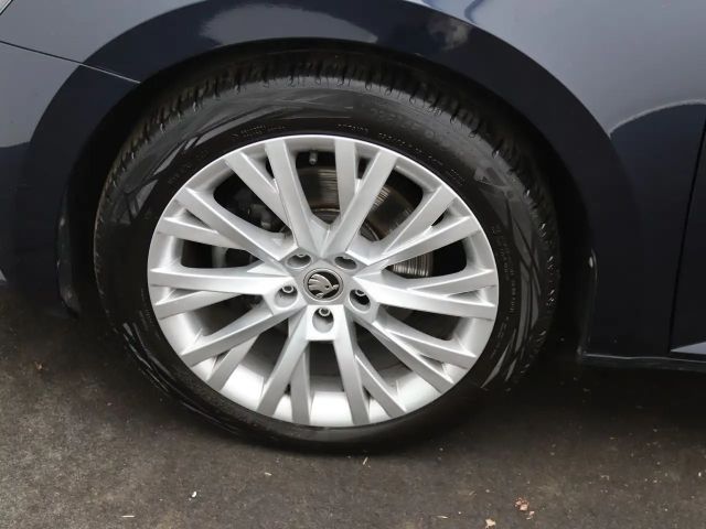 Skoda Superb 2.0 TDI 4x4 Combi Style Style