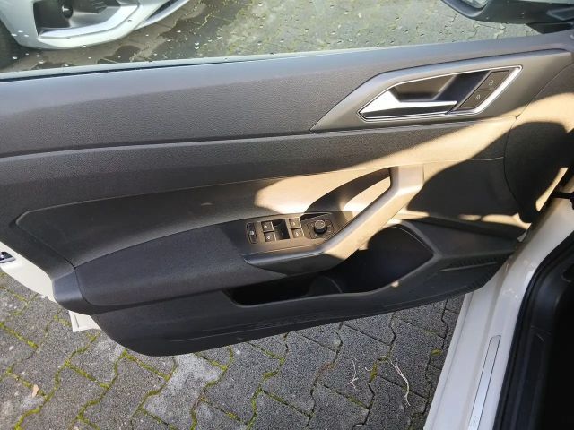 Volkswagen Taigo 1.5 TSI DSG IQ.Drive R-Line