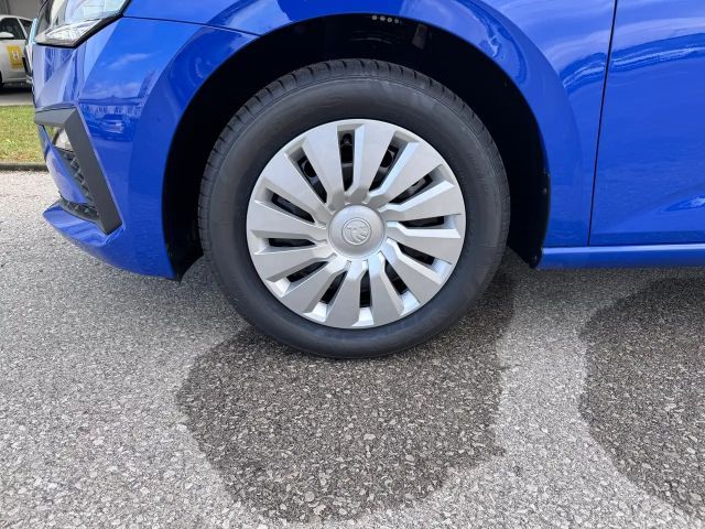 Skoda Scala Essence TSI