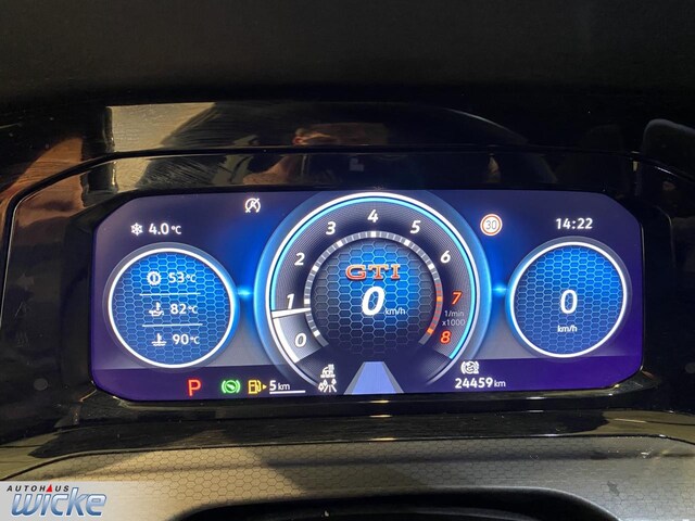 Volkswagen Golf 2.0 TSI DSG GTI