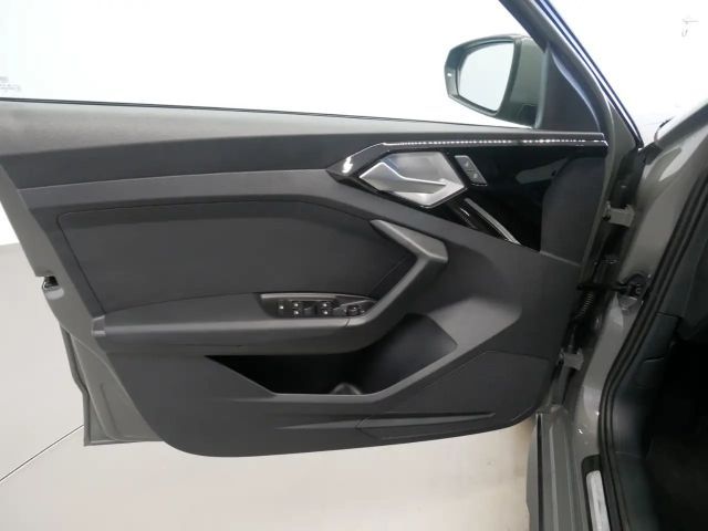 Audi A1 30 TFSI Allstreet