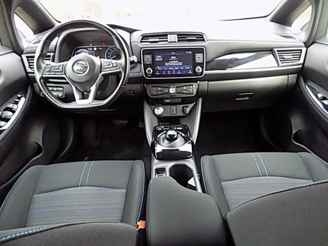 Nissan Leaf (ZE1) MY21 Klima Rückfahrkamera Fenster el.