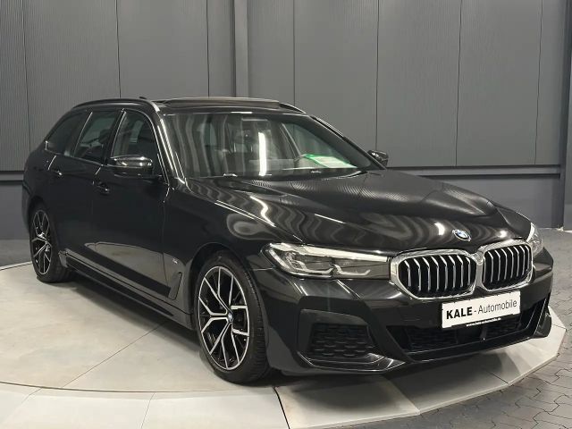 BMW 520 520d M-Sport Touring