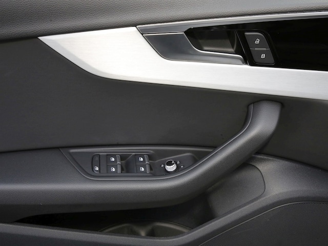 Audi A4 35 TDI Avant S-Line S-Tronic