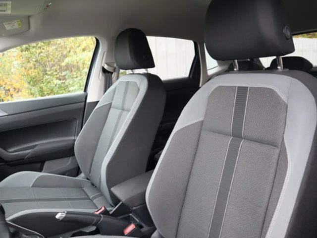 Volkswagen Polo 1.0 TSI IQ.Drive Style