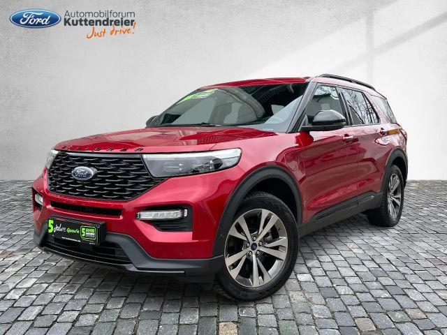 Ford Explorer ST Line