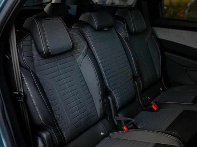 Peugeot 5008 Elektrisch 210 PK | 7-zit | Camera | Navi | Air...