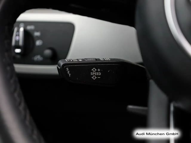 Audi A4 35 TFSI S-Line S-Tronic