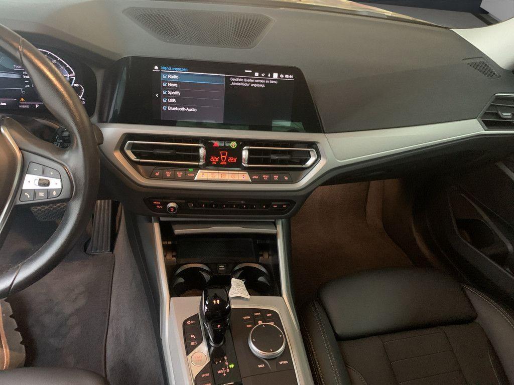 BMW 320 320e Advantage pakket Sedan