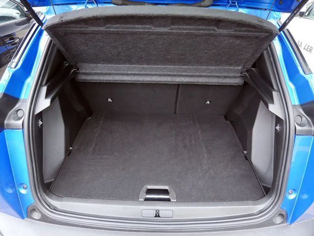 Peugeot E-2008 Active Pack