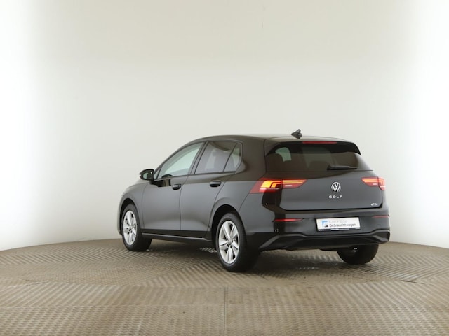 Volkswagen Golf 1.5 eTSI Golf VIII Life