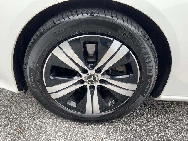 Mercedes-Benz C 220 C 220 d Estate