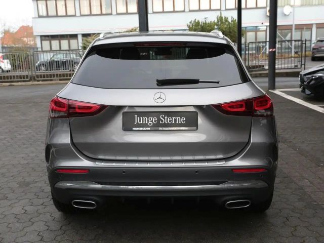 Mercedes-Benz GLA 250 4MATIC AMG Line