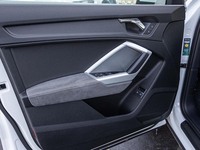 Audi Q3 45 TFSI Hybride S-Tronic