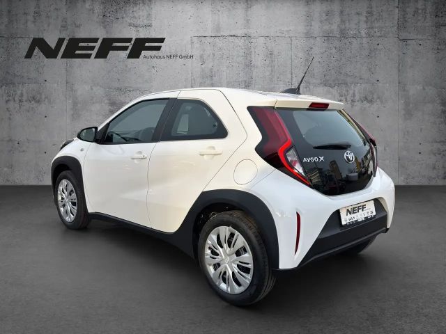 Toyota Aygo X 1.0 VVT-i Business Hatchback