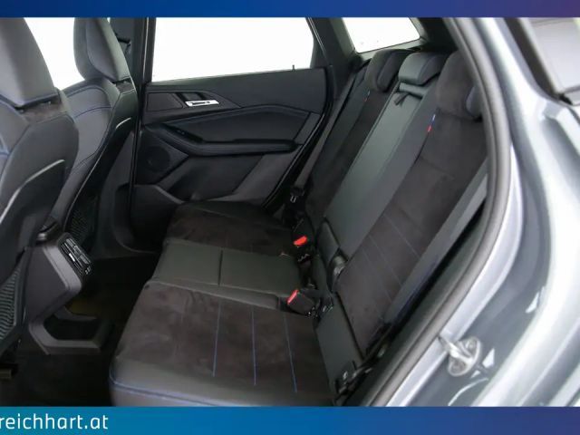 BMW 218 218d Active Tourer Sedan